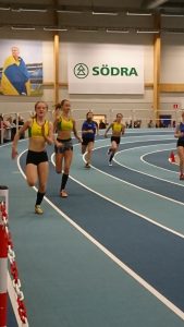 Nellie Nilsson, Meja Samuelsson och Alice Sundin F13 sprang 200m